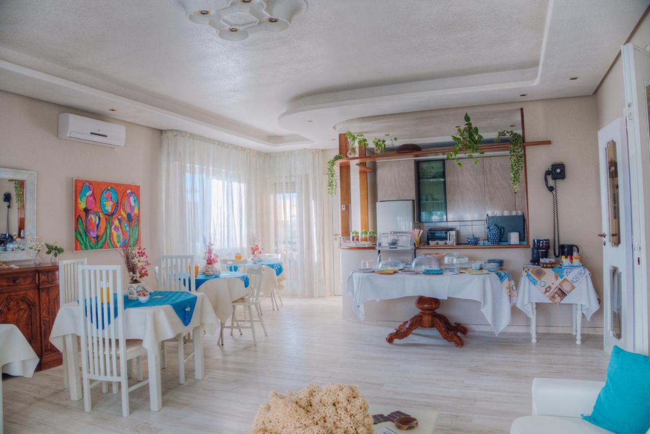 Terra Di Sole Bed & Breakfast Мадзара дел Вало Екстериор снимка
