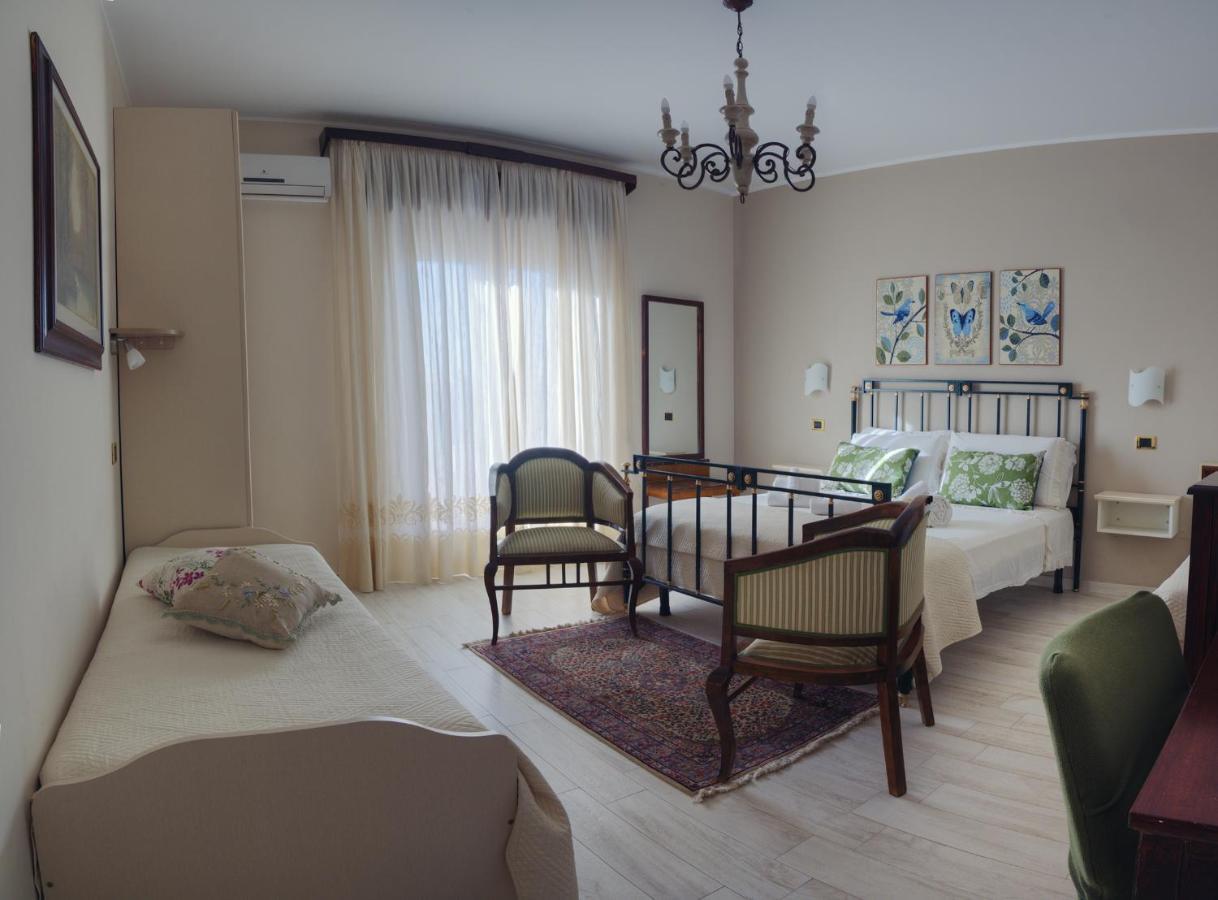 Terra Di Sole Bed & Breakfast Мадзара дел Вало Екстериор снимка