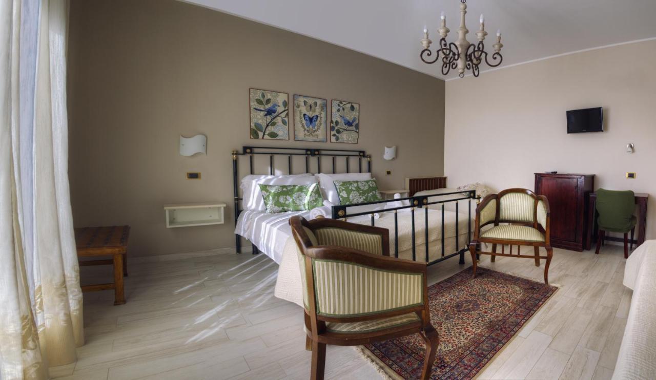 Terra Di Sole Bed & Breakfast Мадзара дел Вало Екстериор снимка
