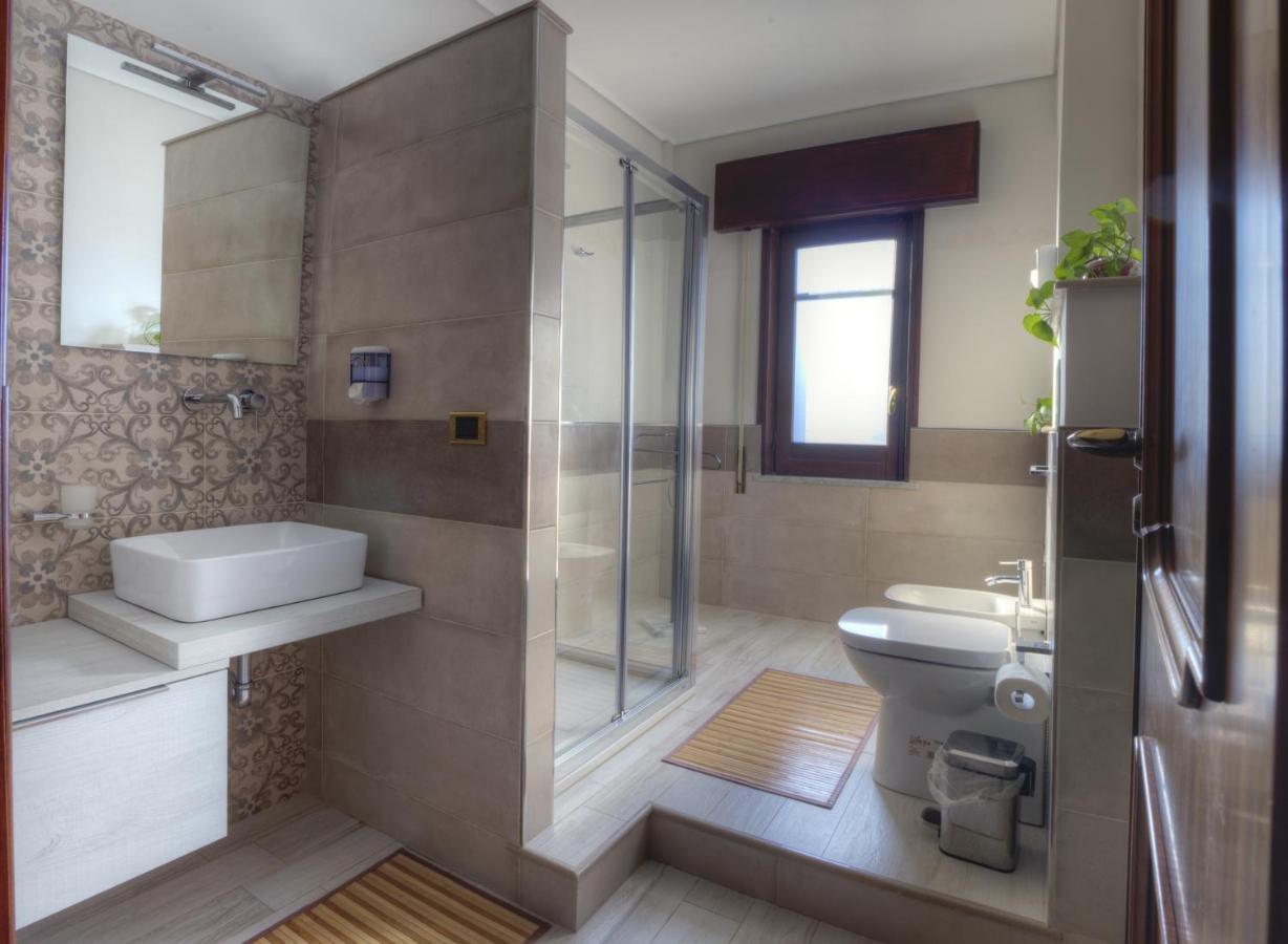 Terra Di Sole Bed & Breakfast Мадзара дел Вало Екстериор снимка